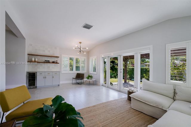 2225 SW 19th Ave, Miami, FL 33145