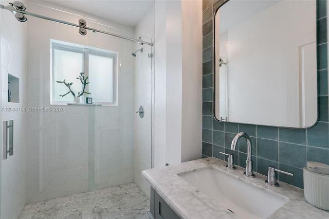 2225 SW 19th Ave, Miami, FL 33145