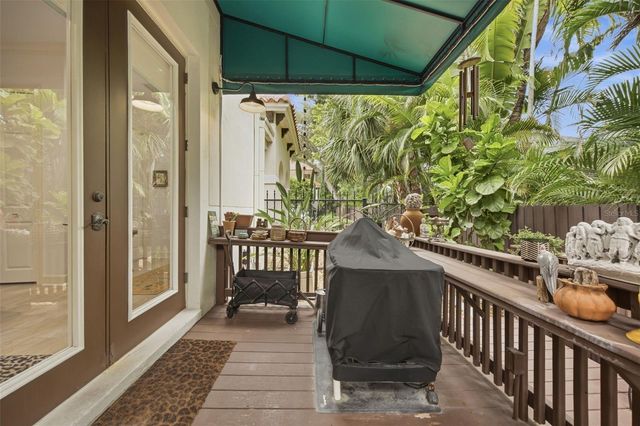 5218 BAYSHORE BOULEVARD 4, Tampa, FL 33611