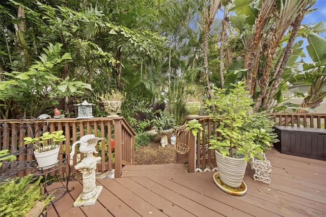 5218 BAYSHORE BOULEVARD 4, Tampa, FL 33611