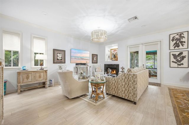 5218 BAYSHORE BOULEVARD 4, Tampa, FL 33611