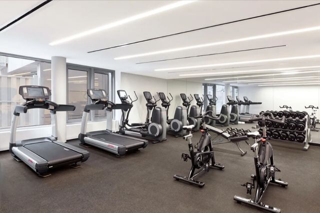 425 W 53rd St Apt 706, New York City, NY 10019