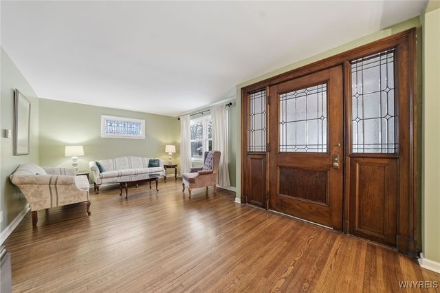 4037 Clinton Street, West Seneca, NY 14224