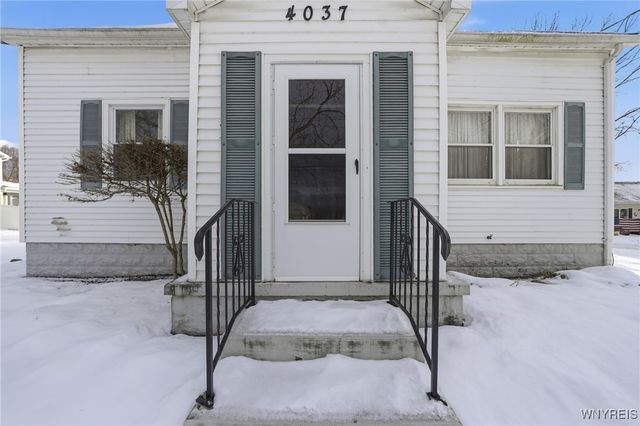 4037 Clinton Street, West Seneca, NY 14224