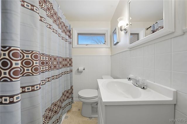 4037 Clinton Street, West Seneca, NY 14224