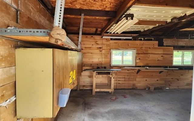 895 Schust Road, Saginaw, MI 48604