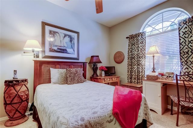 12110 GLENCLIFF CIRCLE, Tampa, FL 33626