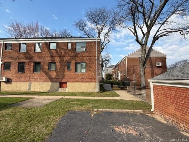 67-29 Bell Boulevard 2, Bayside, NY 11364
