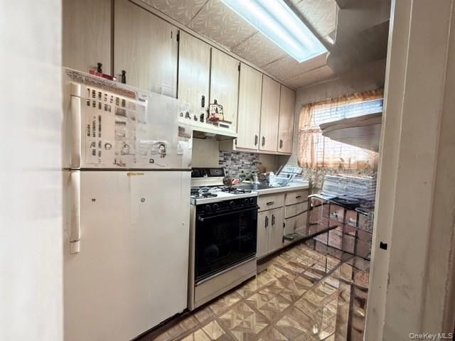 67-29 Bell Boulevard 2, Bayside, NY 11364