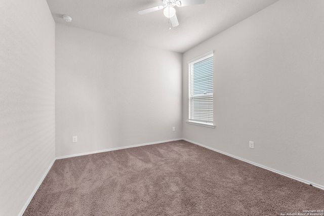 2448 Hiddenbrooke Trce, Seguin, TX 78155