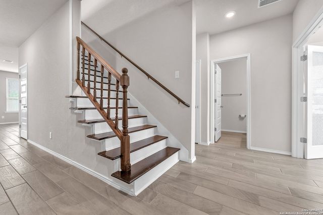 2448 Hiddenbrooke Trce, Seguin, TX 78155