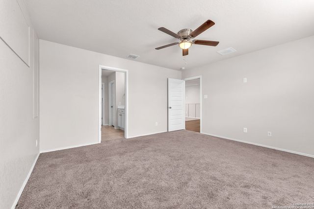 2448 Hiddenbrooke Trce, Seguin, TX 78155