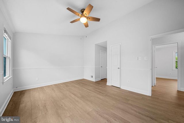 7827 BOLD LION LN, Alexandria, VA 22315