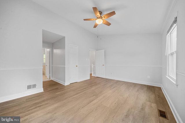 7827 BOLD LION LN, Alexandria, VA 22315