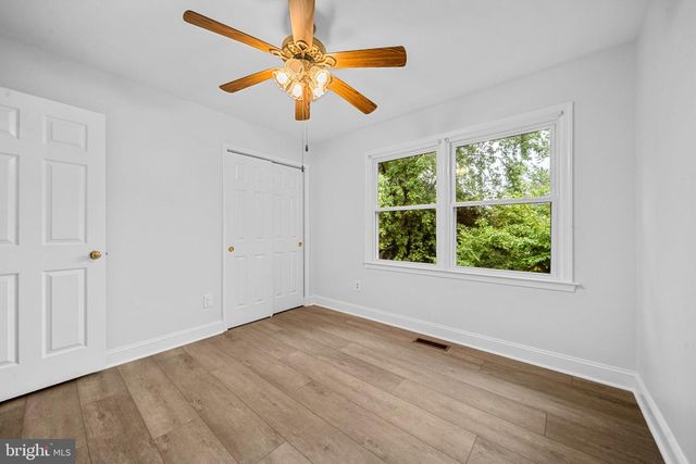 7827 BOLD LION LN, Alexandria, VA 22315