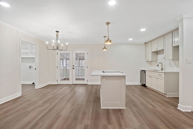 52 Herencia Circle, Hot Springs Village, AR 71909