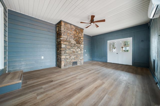 52 Herencia Circle, Hot Springs Village, AR 71909