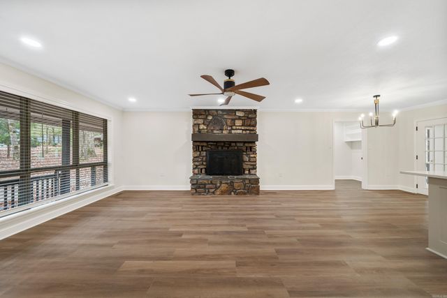 52 Herencia Circle, Hot Springs Village, AR 71909