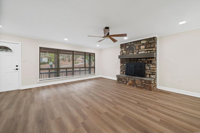 52 Herencia Circle, Hot Springs Village, AR 71909