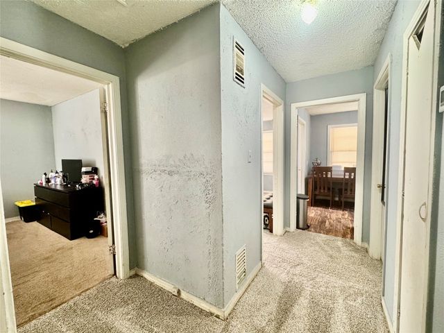 5629 Wainwright Drive, Fort Worth, TX 76112