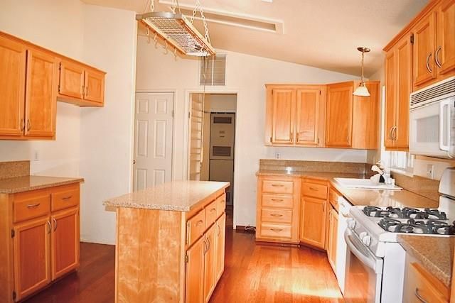 26650 Old Loggers Ln, Colfax, CA 95713