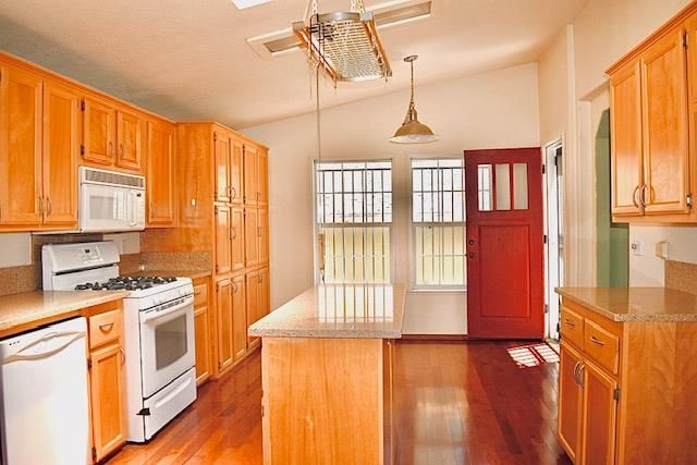 26650 Old Loggers Ln, Colfax, CA 95713