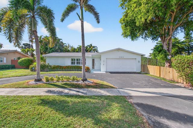 699 NW 16th Avenue, Boca Raton, FL 33486