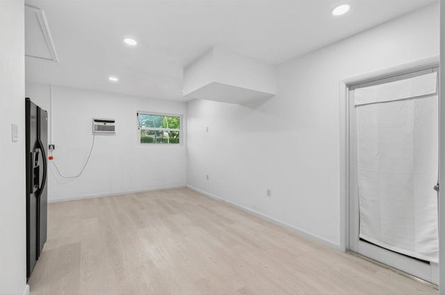 699 NW 16th Avenue, Boca Raton, FL 33486