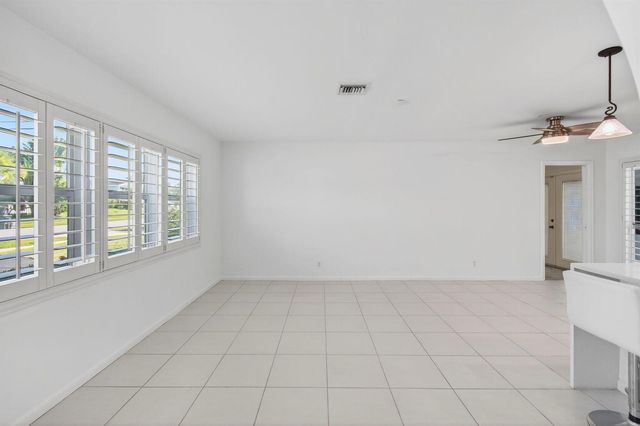 699 NW 16th Avenue, Boca Raton, FL 33486