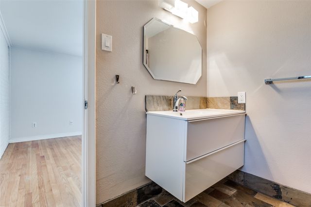 6106 Linden Lane, Dallas, TX 75230