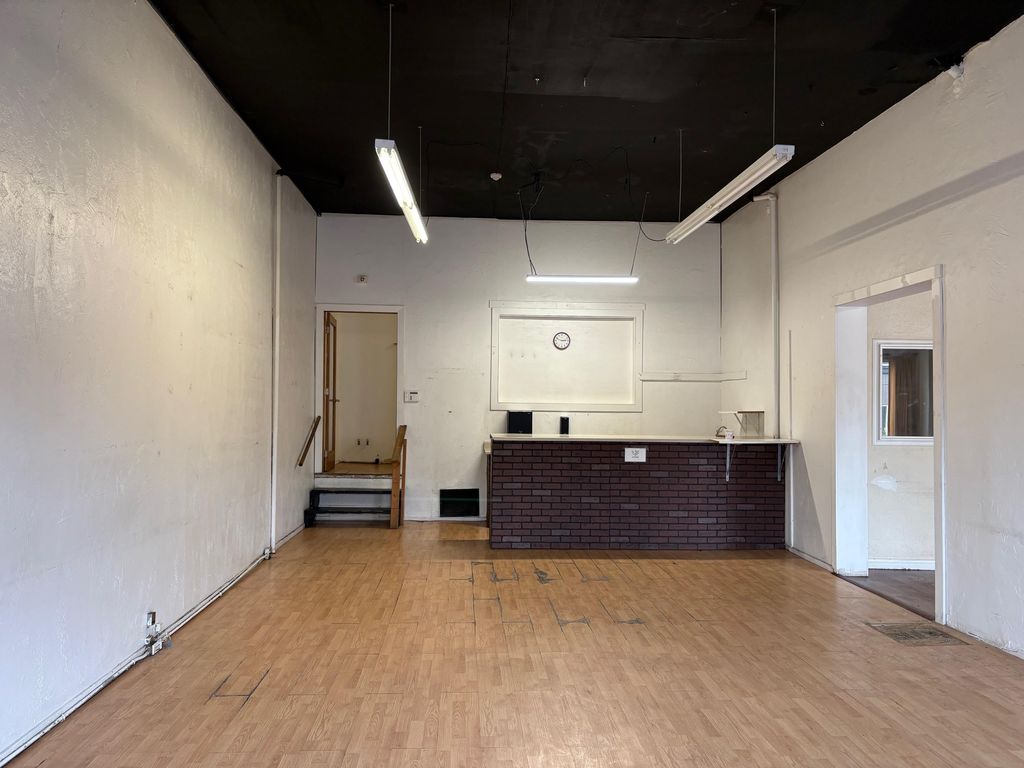 303 W 2nd Ave, Spokane, WA 99201 photo 2