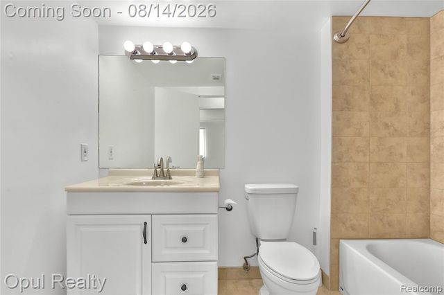 30052 W 12 Mile Road 68, Farmington, MI 48334