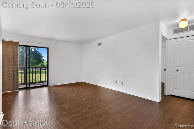 30052 W 12 Mile Road 68, Farmington, MI 48334