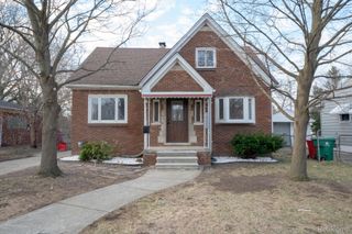 16022 Stephens Drive, Eastpointe, MI 48021