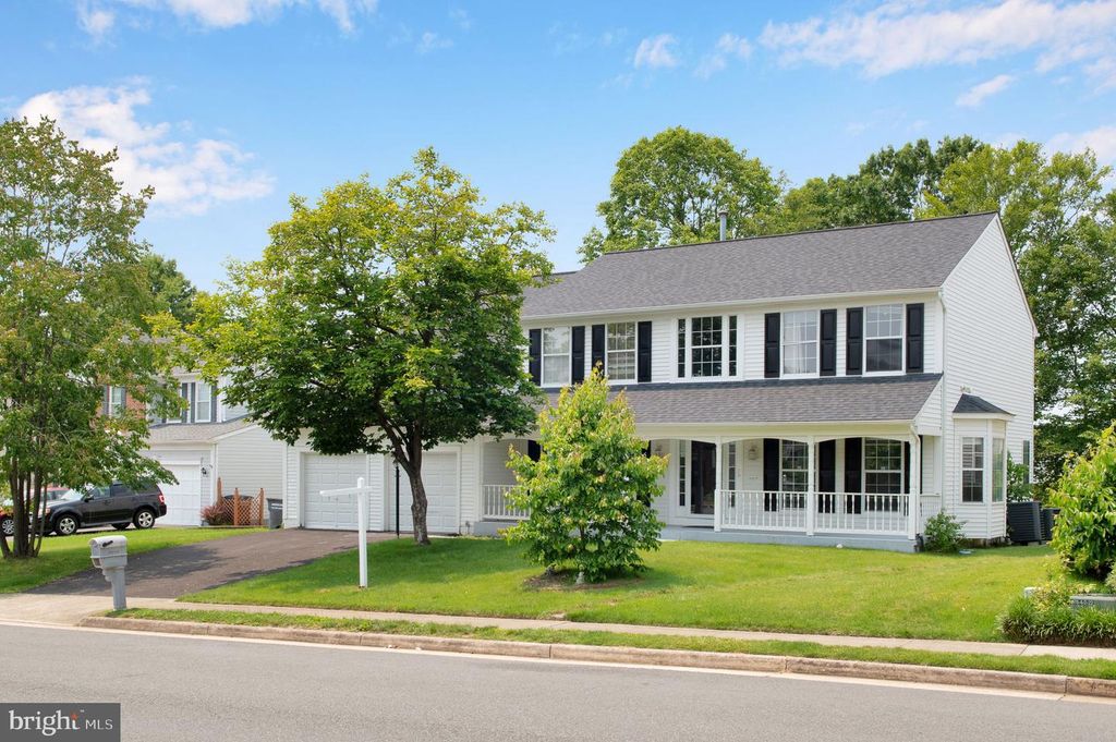 15704 BEAU RIDGE DR, Woodbridge, VA 22193