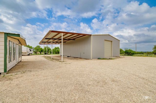 2799 Ridge Lane Rd, Christoval, TX 76935