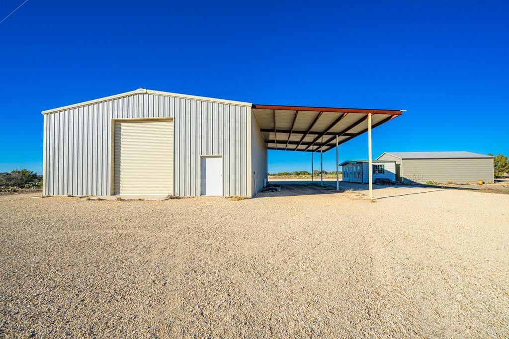 Image 47 of property listing at 2799 Ridge Lane Road, Christoval, TX 76935