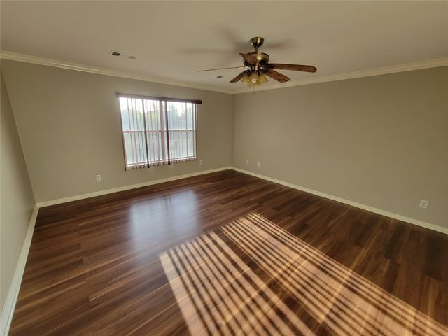 12514 Berry Laurel Lane, Houston, TX 77014