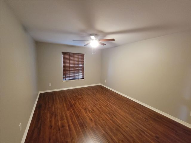 12514 Berry Laurel Lane, Houston, TX 77014