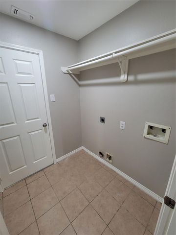 12514 Berry Laurel Lane, Houston, TX 77014