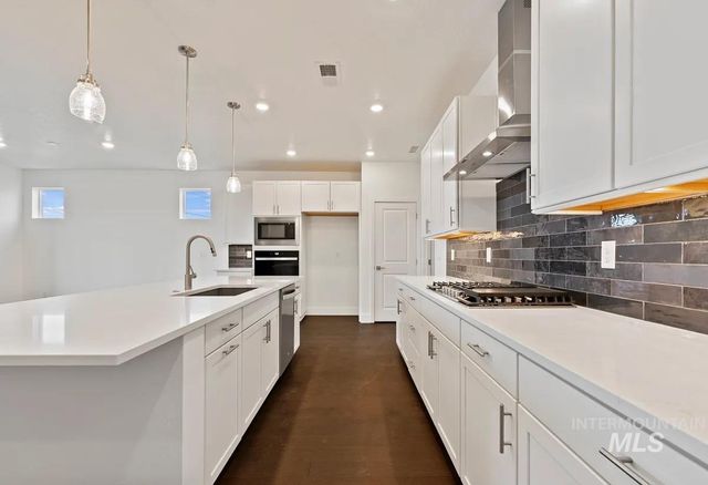 11691 S Glory Ln, Kuna, ID 83634