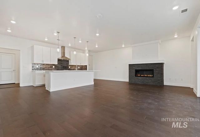 11691 S Glory Ln, Kuna, ID 83634