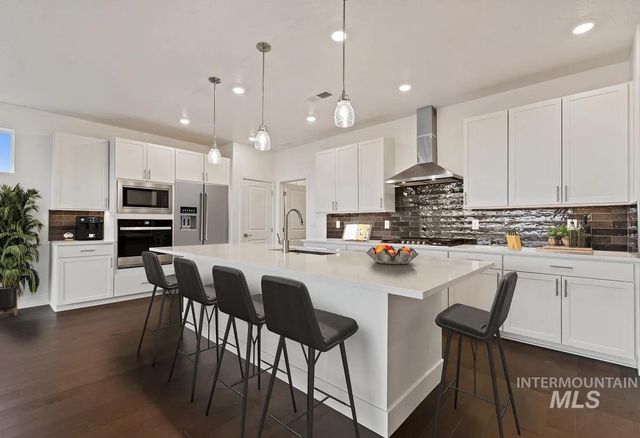 11691 S Glory Ln, Kuna, ID 83634