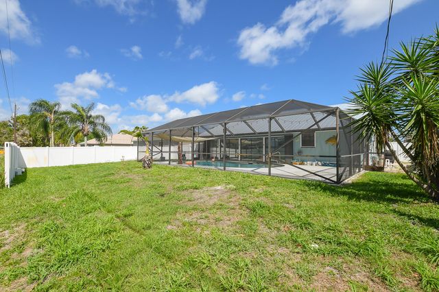764 SE Evergreen Terrace, Port St. Lucie, Port St Lucie, FL 34983