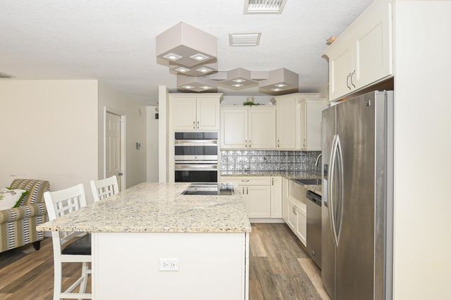 764 SE Evergreen Terrace, Port St. Lucie, Port St Lucie, FL 34983