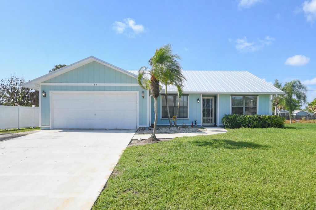 764 SE Evergreen Terrace, Port St. Lucie, Port St Lucie, FL 34983