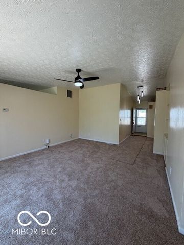 11019 Essen Court, Indianapolis, IN 46235