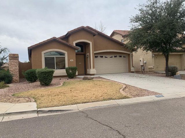 1345 W Corriente Drive, San Tan Valley, AZ 85143