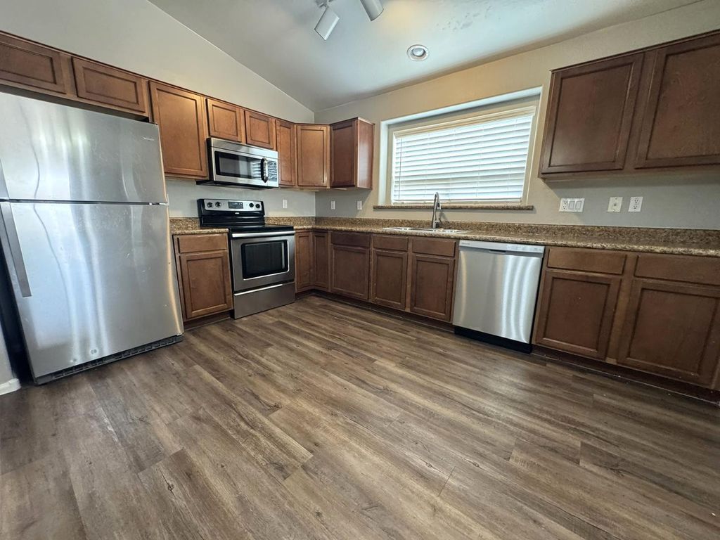 1345 W Corriente Drive, San Tan Valley, AZ 85143
