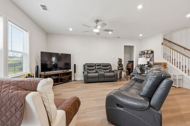 312 River Edge Dr., Myrtle Beach, SC 29588